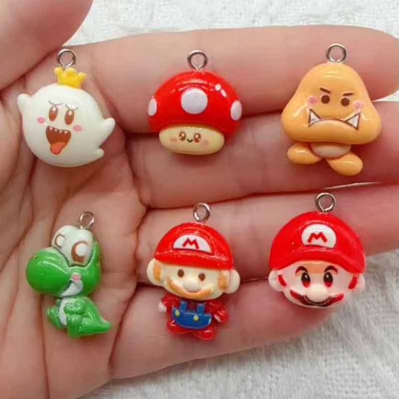 Gaming Accessories Gifts - 10 قطع من قلادات الراتنج الكرتونية،