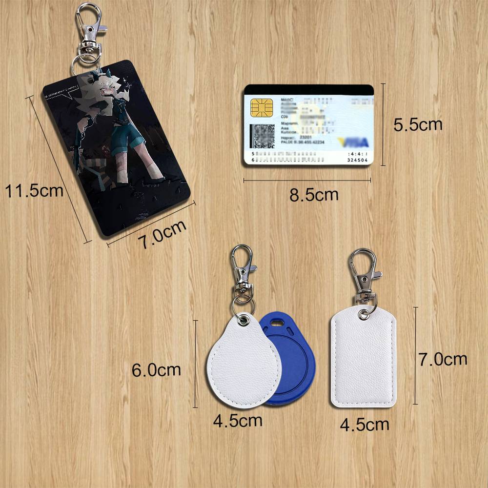 حامل بطاقات وشارة من الجلد من  - مراجعة Gaming Accessories Gifts وسعره