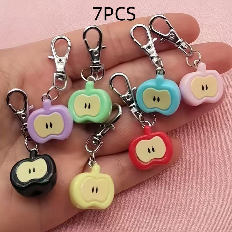 7 قطع من سلسلة مفاتيح على شكل  - مراجعة Gaming Accessories Gifts وسعره